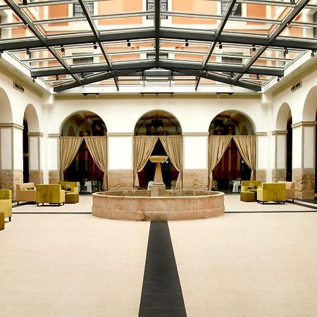 Hotel Spa Martin El Humano เซกอร์เบ ภายนอก รูปภาพ