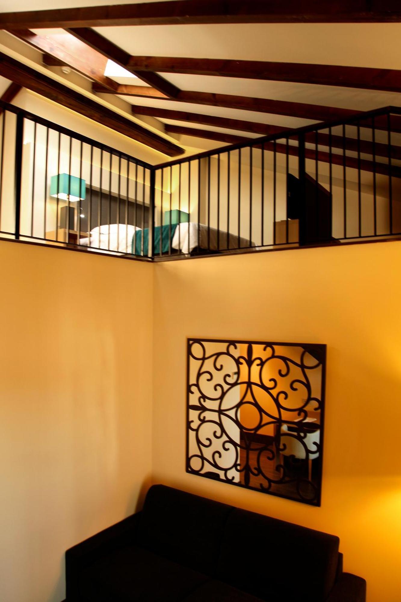 Hotel Spa Martin El Humano เซกอร์เบ ภายนอก รูปภาพ