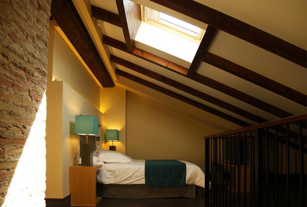 Hotel Spa Martin El Humano เซกอร์เบ ภายนอก รูปภาพ